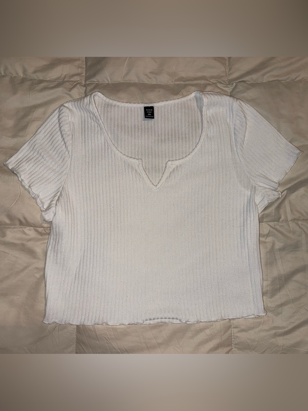 SHEIN White Ribbed Notch-Neck Crop Top